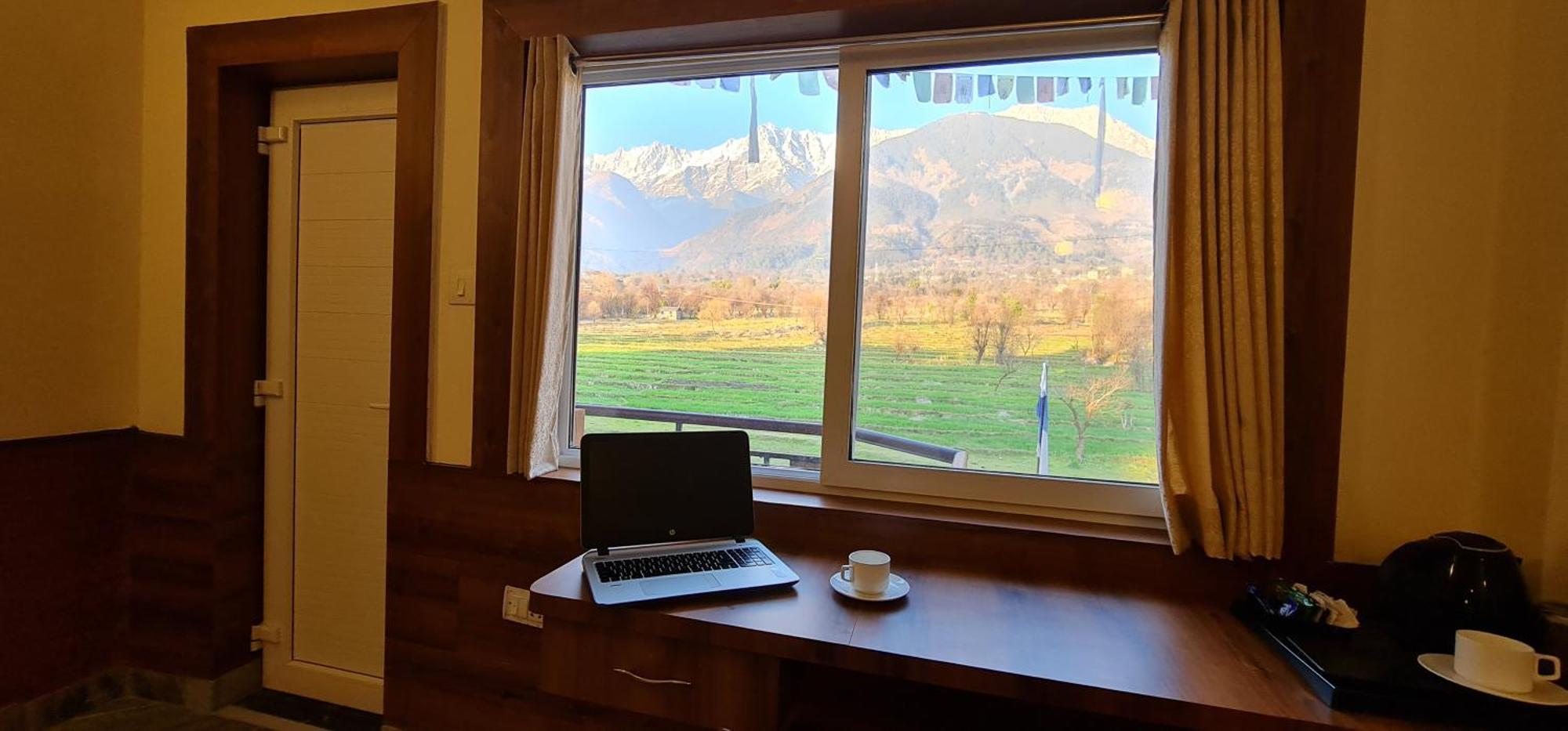 Hotel Samdupling Himalayan Brothers Dharamshala Room photo